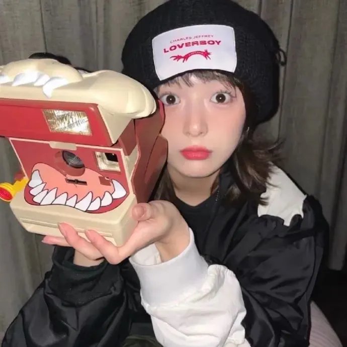 潜伏者